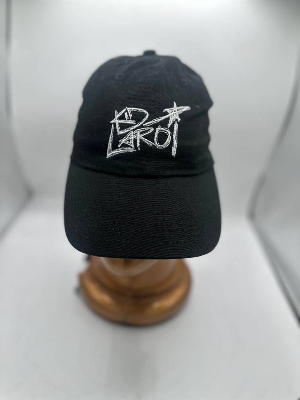 KID LAROI Artist  autographed Embroidered Black Baseball Cap Adjustable Buckle